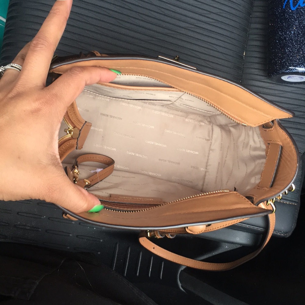 Authentic Mk - Picture 2 of 2